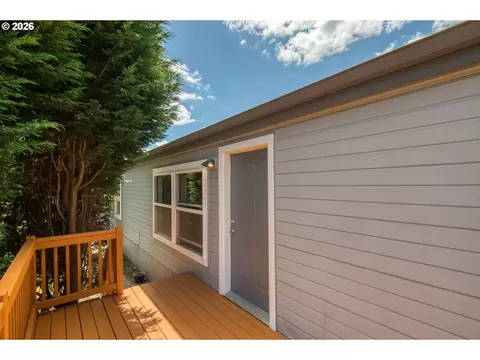 1949 SE Palmquist Rd #5, Gresham, OR 97080 photo 22