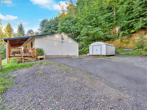 54276 E Alder Heights Rd, Sandy, OR 97055