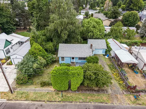 View/Area - 415 Date St, Drain, OR 97435 photo 3 of 12