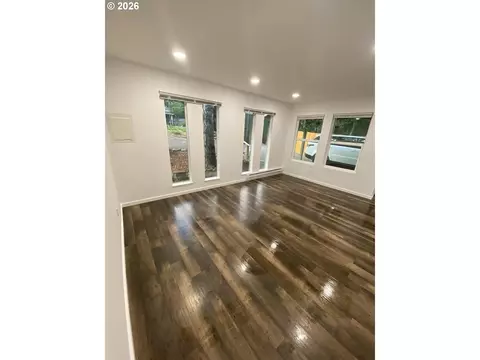Living - 850 W Powell Blvd, Gresham, OR 97030 photo 2 of 3