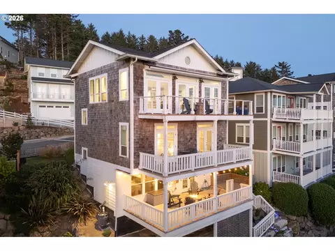 2533 SW Coral Ave, Lincoln City, OR 97367