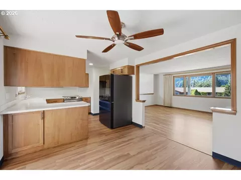Other - 895 NW 3rd St, Gresham, OR 97030 photo 3 of 8