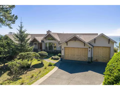 201 Allen Ln, Brookings, OR 97415