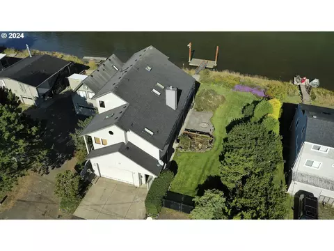 34160 Brooten Rd, Pacific City, OR 97135
