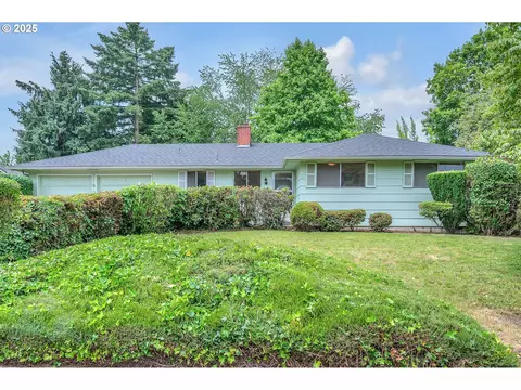 14433 SE Bevington Ct, Milwaukie, OR 97267