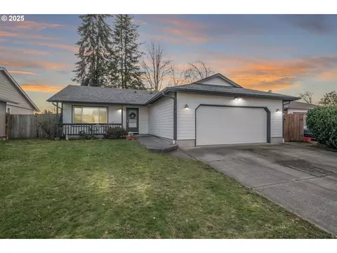 1858 Tecumseh St NE, Keizer, OR 97303