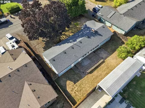 View/Area - 1099 Arcadia Dr, Eugene, OR 97401 photo 2 of 9