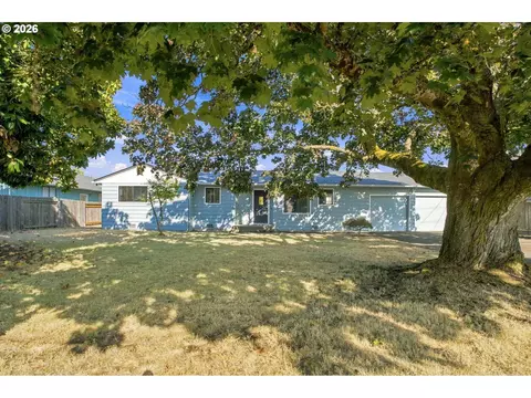 Exterior - 1099 Arcadia Dr, Eugene, OR 97401 photo 1 of 6