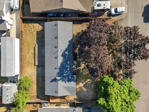 View/Area - 1099 Arcadia Dr, Eugene, OR 97401 photo 7 of 9