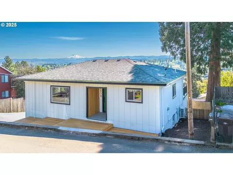 4685 Riverview Ave, West Linn, OR 97068