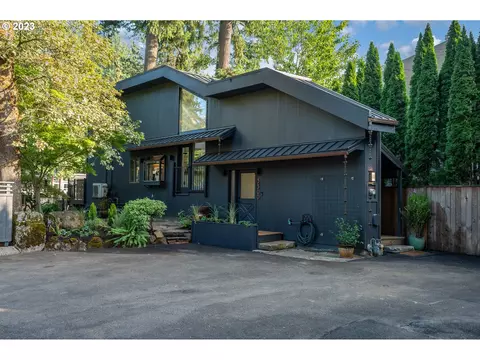 3300 Southshore Blvd, Lake Oswego, OR 97034
