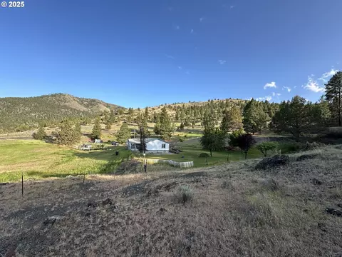 27028 Adam Rd, Canyon City, OR 97820