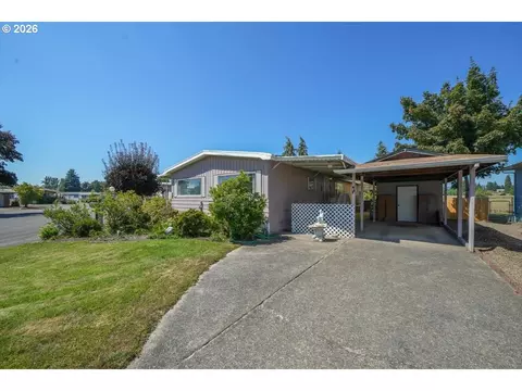 77500 S 6th St #A011, Cottage Grove, OR 97424
