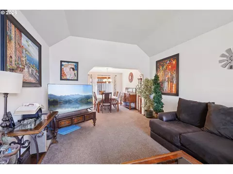 Other - 800 SE Greenway Dr, Gresham, OR 97080 photo 1 of 10