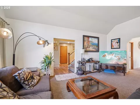 Other - 800 SE Greenway Dr, Gresham, OR 97080 photo 3 of 10