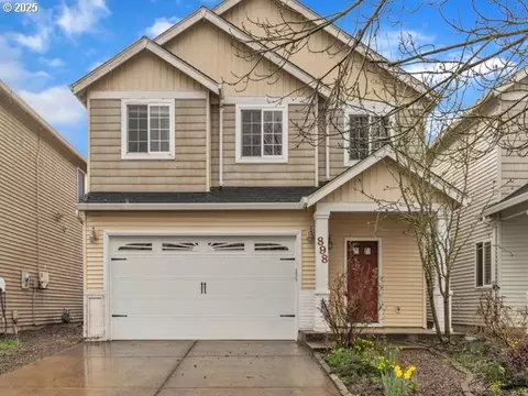 898 Morning Glory Dr, Independence, OR 97351