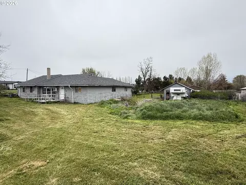 375 College St, Adams, OR 97810