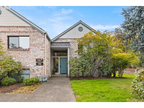 16139 SW 130th Ter #38, Tigard, OR 97224