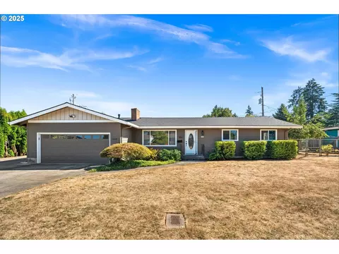 2752 15th Pl, Forest Grove, OR 97116