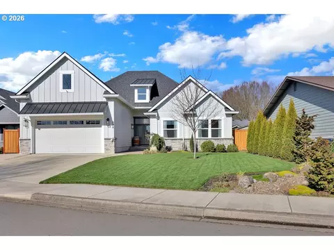 928 SW Coral St, Junction City, OR 97448