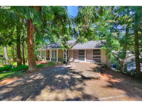 2901 Timberline Dr, Eugene, OR 97405 photo 1