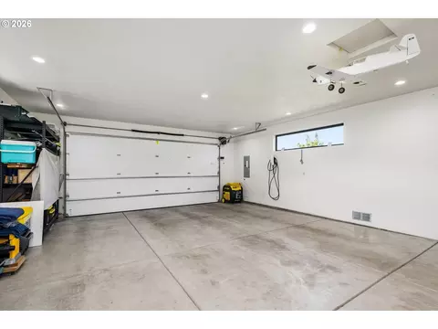 Other - 1179 Hyde Park Pl, Eugene, OR 97401 photo 7 of 9