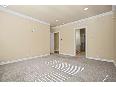 Bedroom - 2240 Turnberry Ct, Eugene, OR 97401 photo 1 of 8
