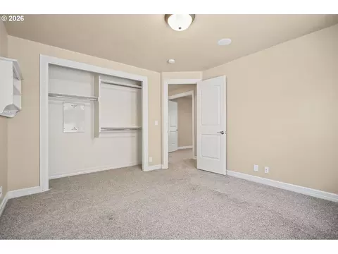 Bedroom - 2240 Turnberry Ct, Eugene, OR 97401 photo 8 of 8