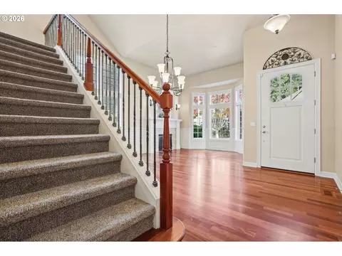 Entry Way - 2240 Turnberry Ct, Eugene, OR 97401 photo 2 of 2