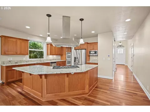 Kitchen - 2240 Turnberry Ct, Eugene, OR 97401 photo 1 of 5