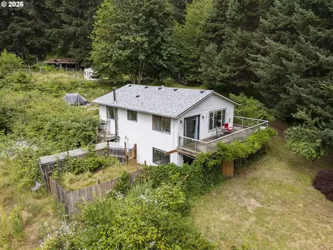23655 NE Casavant Dr, Hillsboro, OR 97123