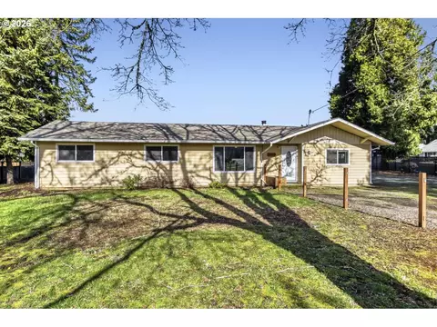 32953 SE Darrow Rd, Estacada, OR 97023