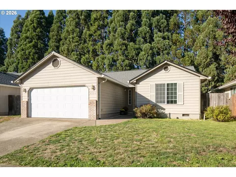 Exterior - 4264 Cole Way, Springfield, OR 97478 photo 3 of 7