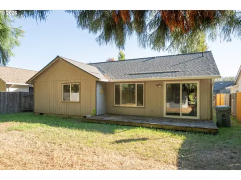 Exterior - 4264 Cole Way, Springfield, OR 97478 photo 7 of 7