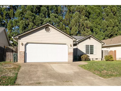 Exterior - 4264 Cole Way, Springfield, OR 97478 photo 4 of 7
