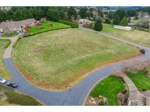 30875 NE Canter Ln, Sherwood, OR 97140