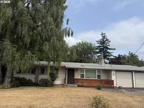 Exterior - 931 SE 5th St, Gresham, OR 97080 photo 1 of 5
