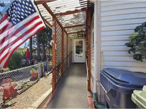 2145 31st St #39, Springfield, OR 97477 photo 6