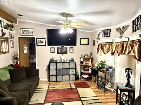 2145 31st St #39, Springfield, OR 97477 photo 8