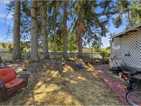 2145 31st St #39, Springfield, OR 97477 photo 32
