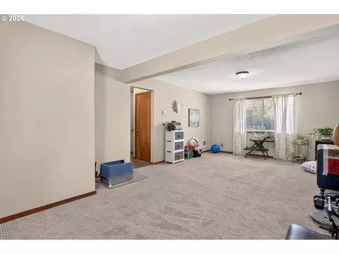Living - 1600 NW Angeline Ave, Gresham, OR 97030 photo 7 of 8