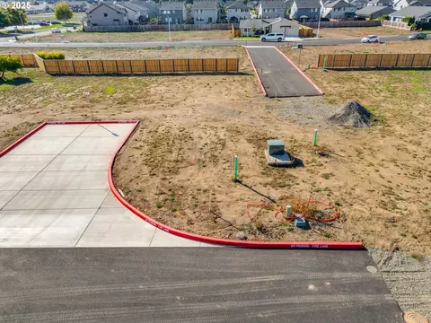 1485 S Fir St Apt Lot #LOT 16, Canby, OR 97013