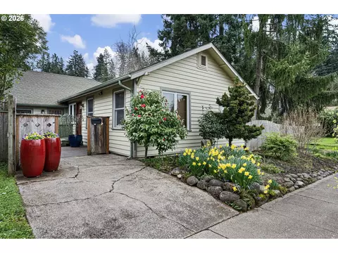 1350 E 25th Ave, Eugene, OR 97403