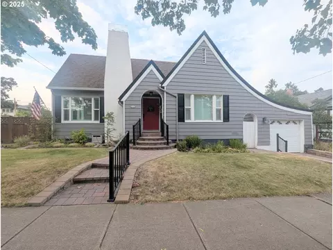 901 N Ave, La Grande, OR 97850