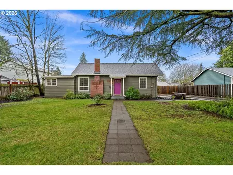 5916 SE Knapp St, Portland, OR 97206
