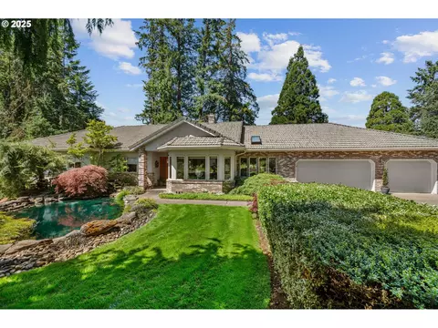 22750 SW Rosedale Rd, Beaverton, OR 97078