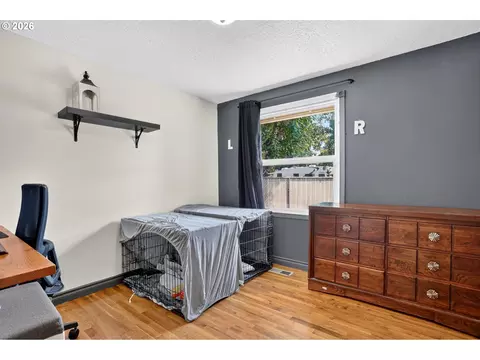 Other - 705 NE 18th Ct, Gresham, OR 97030 photo 5 of 8