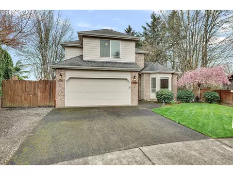 15940 SE Venice Ridge Way, Damascus, OR 97089