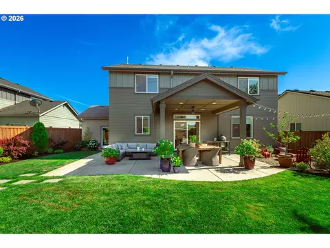 Exterior - 993 Tyson Ln, Eugene, OR 97404 photo 6 of 6
