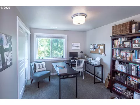 Other - 993 Tyson Ln, Eugene, OR 97404 photo 4 of 8